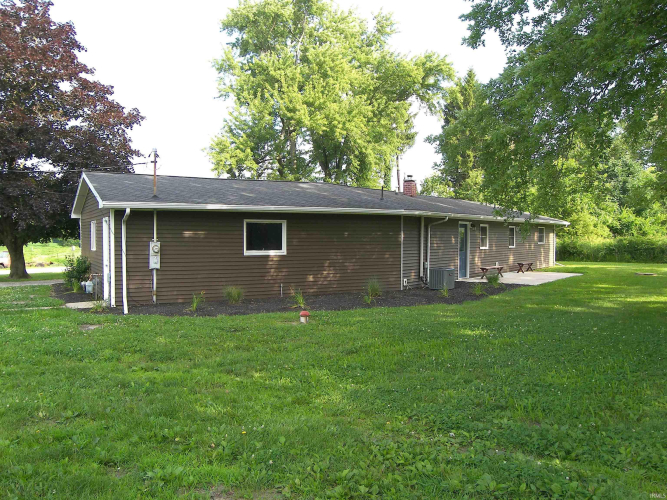 Listing Image 7