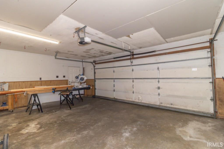 Listing Image 41