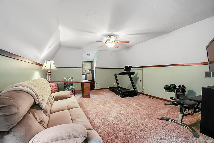 Listing Image 29