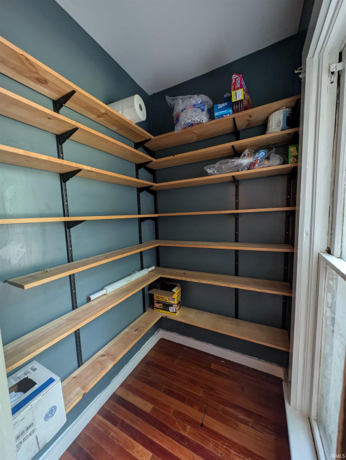Listing Image 16