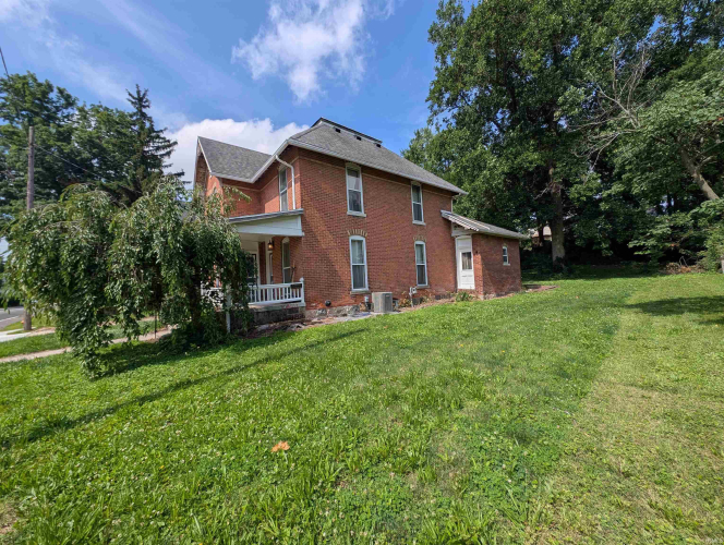 Listing Image 3
