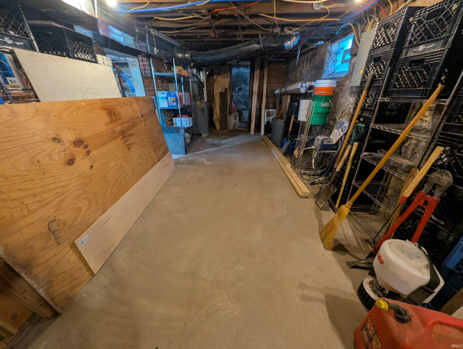 Listing Image 35