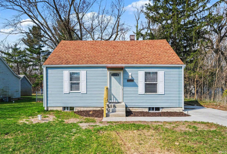 Listing Image 3