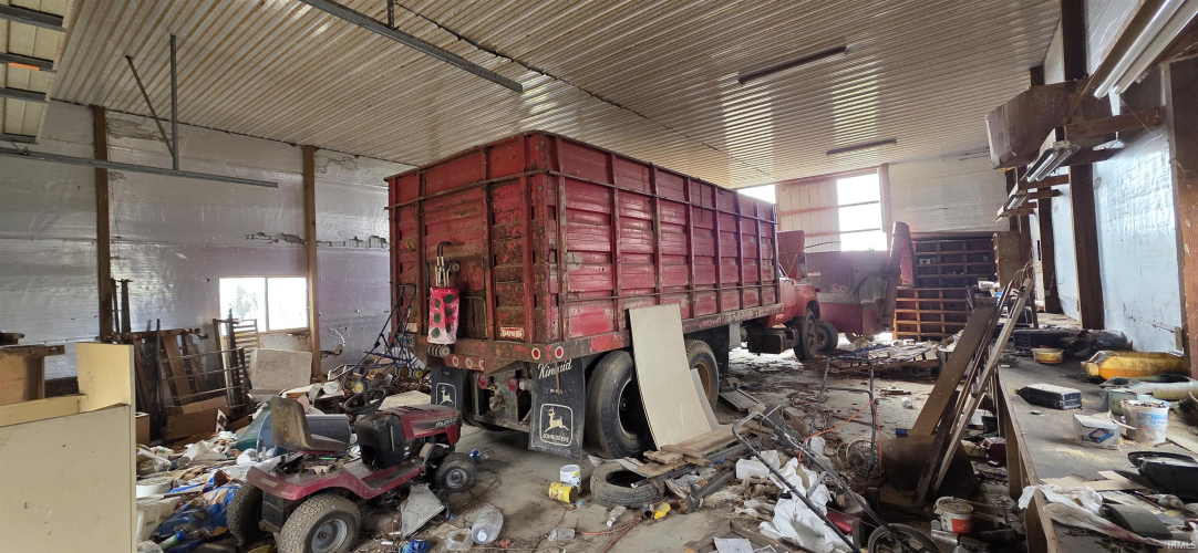 Listing Image 31