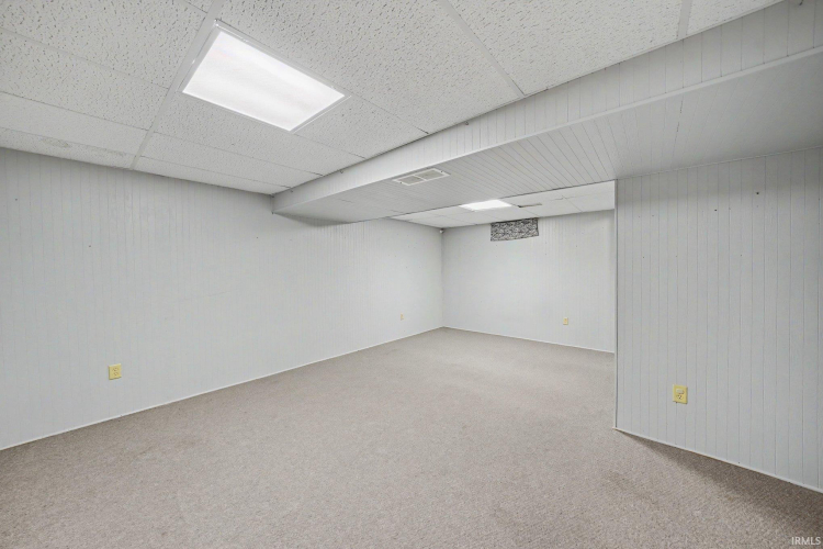 Listing Image 26