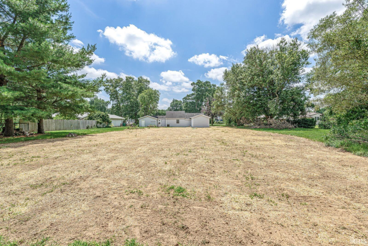 Listing Image 26