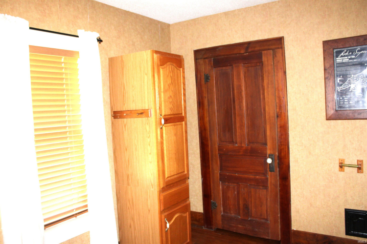 Listing Image 39