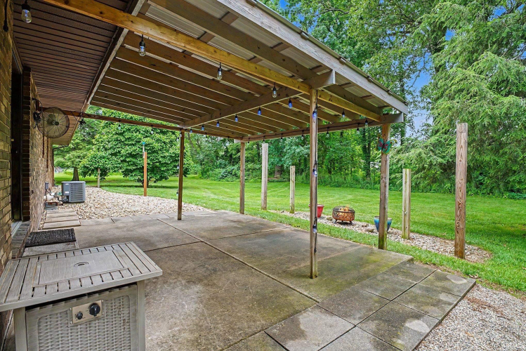 Listing Image 22