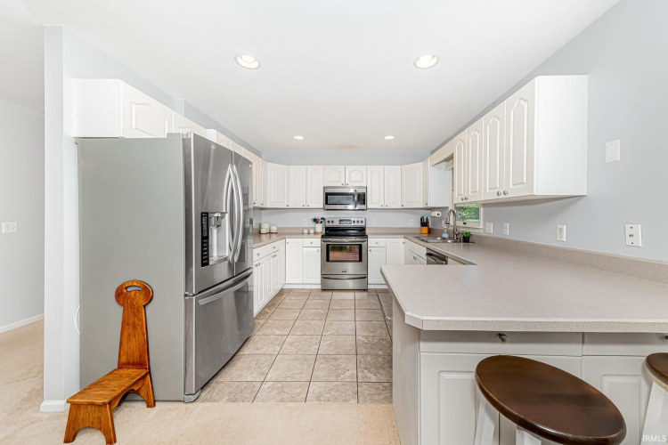 Listing Image 19