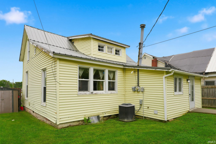 Listing Image 38