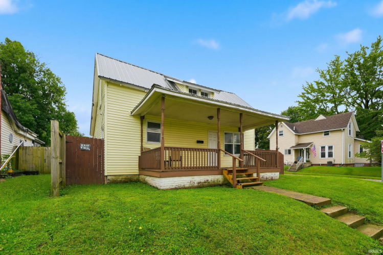 Listing Image 5