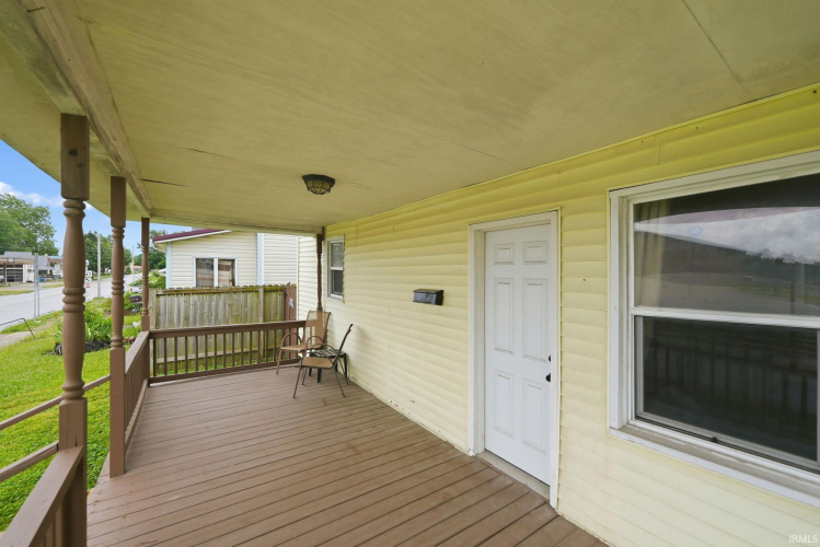 Listing Image 7