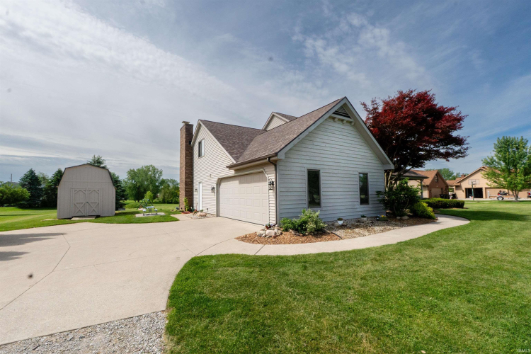 Listing Image 40