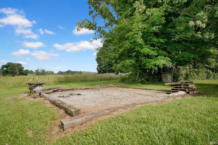 Listing Image 24