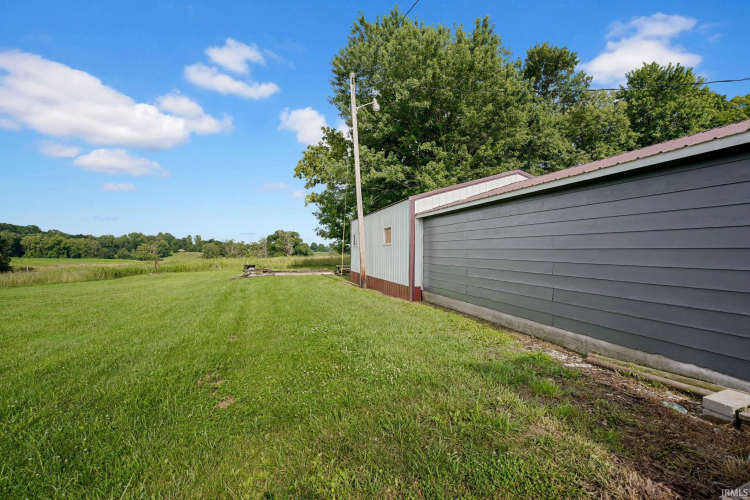 Listing Image 25