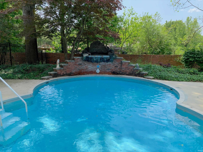 Listing Image 26