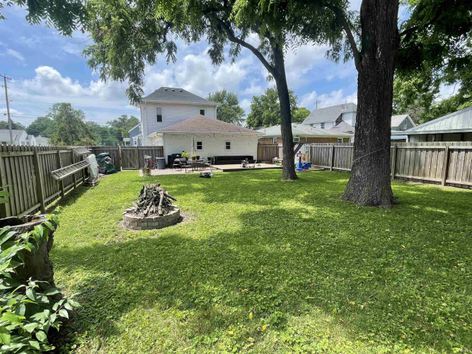 Listing Image 16