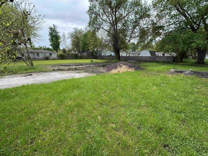 Listing Image 16