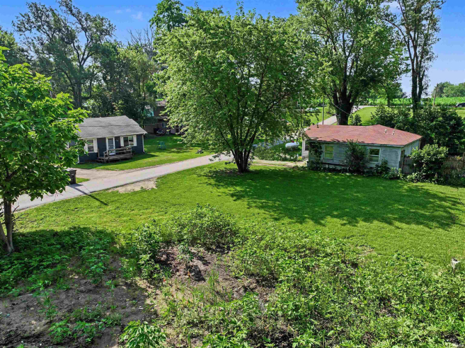 Listing Image 10