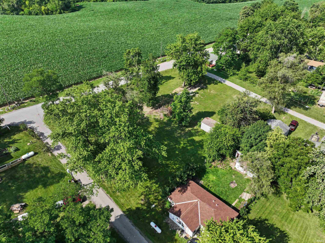Listing Image 11