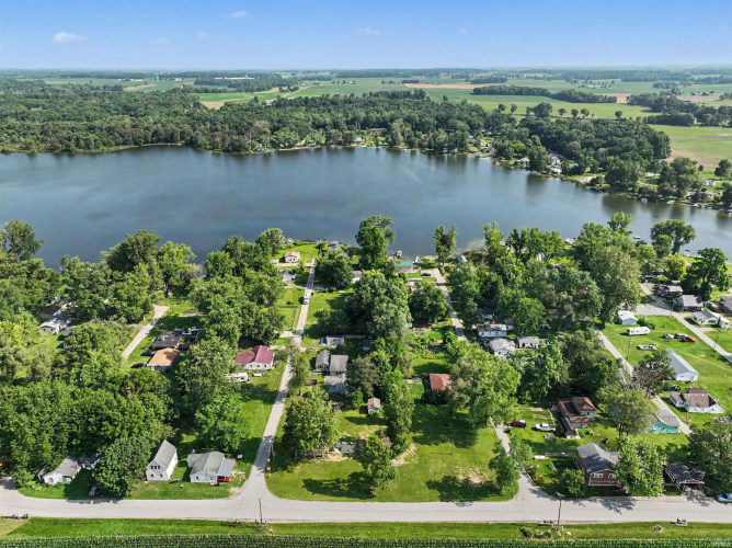 Listing Image 10