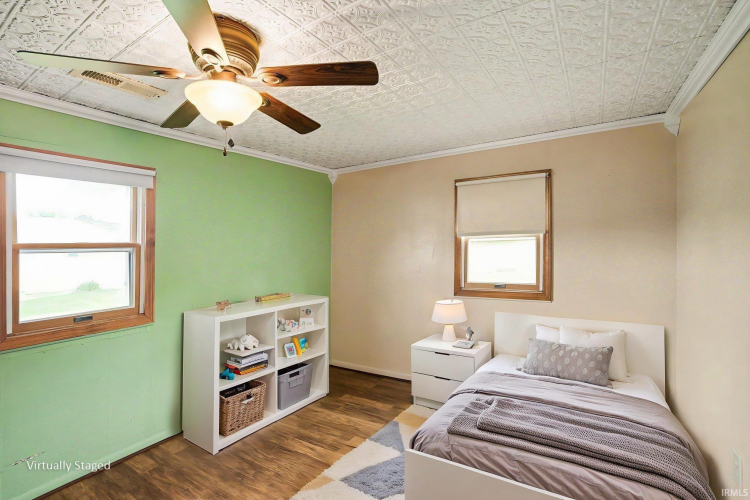 Listing Image 20