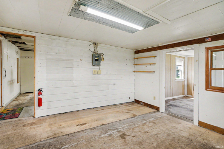 Listing Image 28