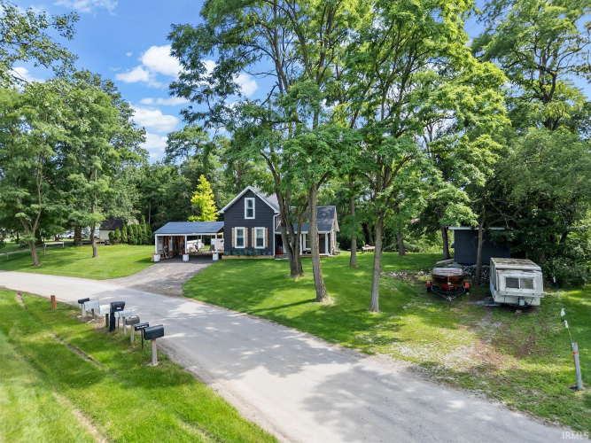 Listing Image 3