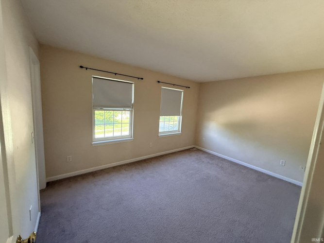 Listing Image 30