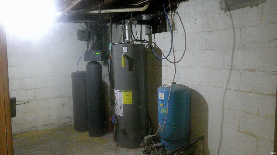 Listing Image 19