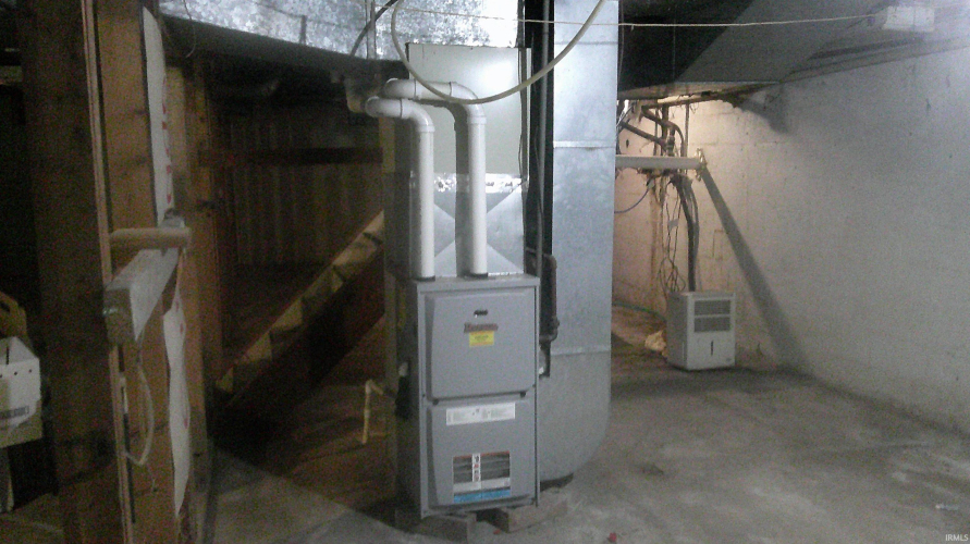 Listing Image 20