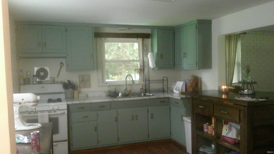 Listing Image 23