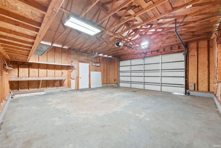 Listing Image 27
