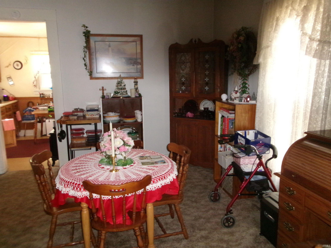 Listing Image 5