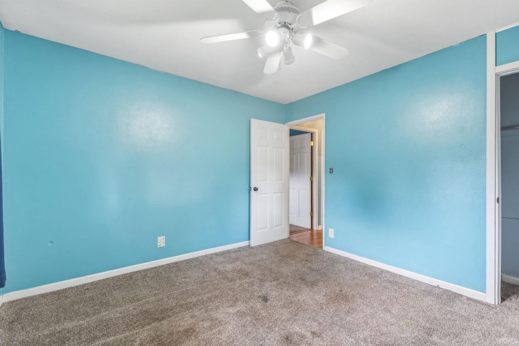 Listing Image 30