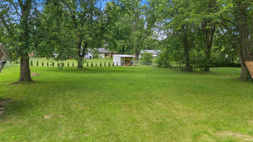 Listing Image 42