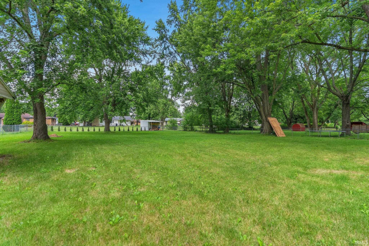 Listing Image 44