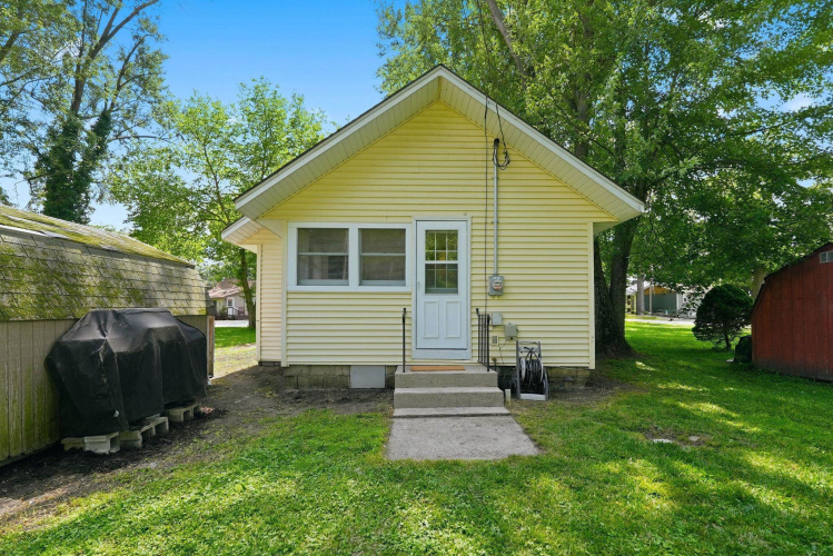 Listing Image 41