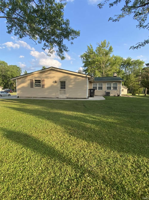 Listing Image 25