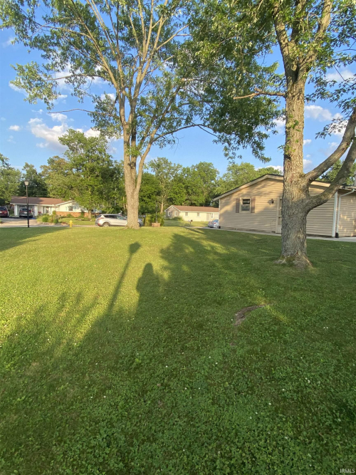 Listing Image 28