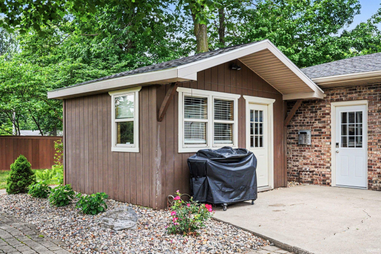 Listing Image 22