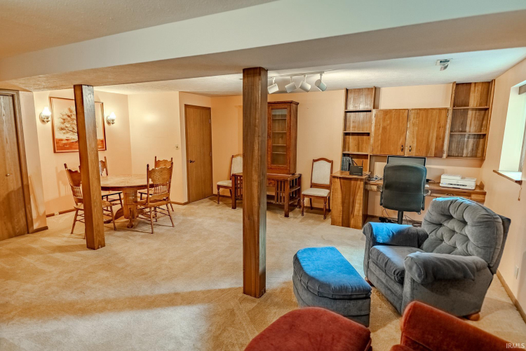 Listing Image 23