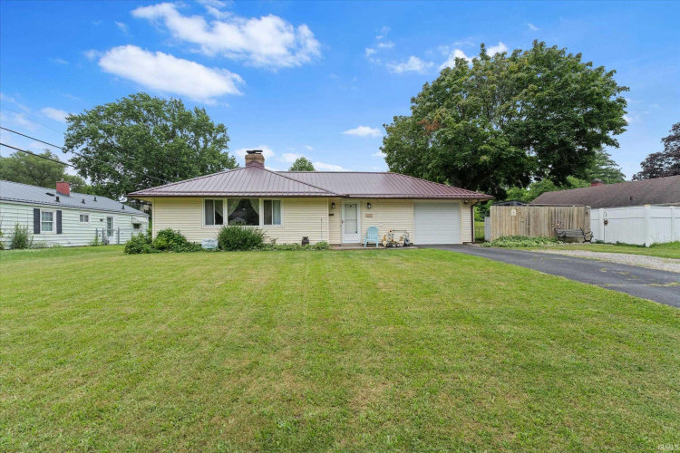 Listing Image 18