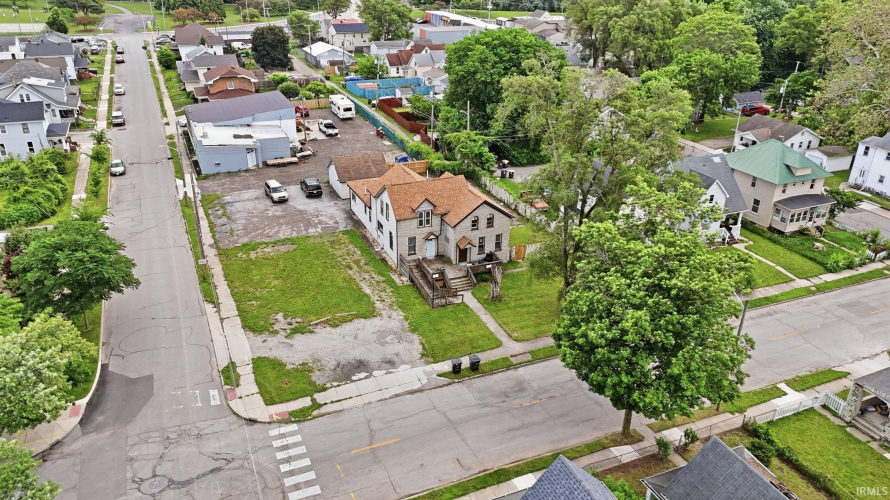 Listing Image 14