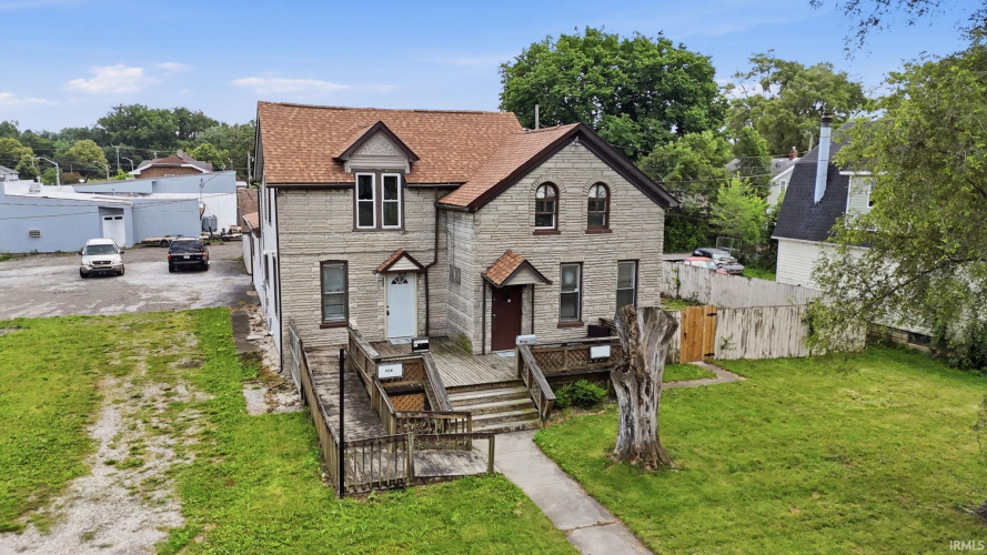 Listing Image 3