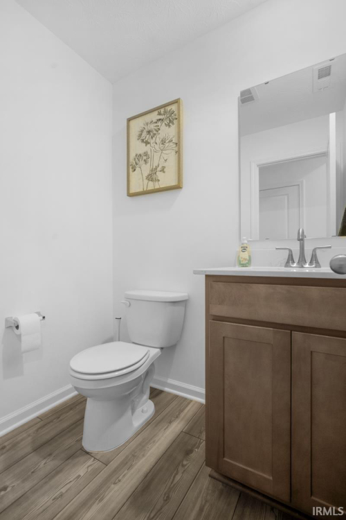 Listing Image 16