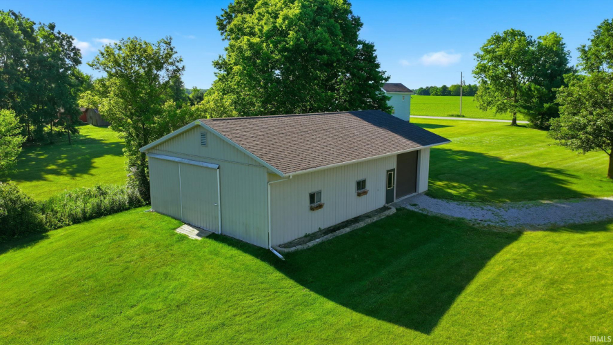 Listing Image 32