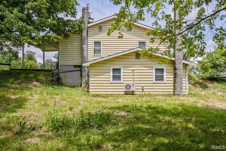 Listing Image 5