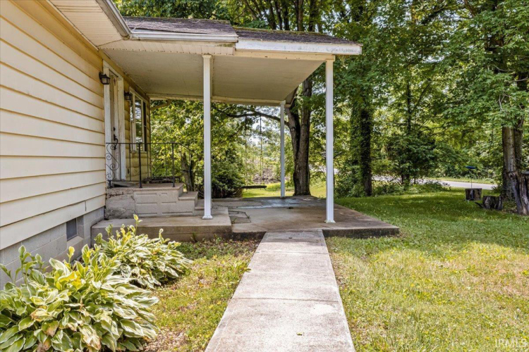 Listing Image 9