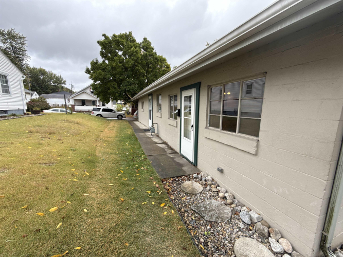 Listing Image 28